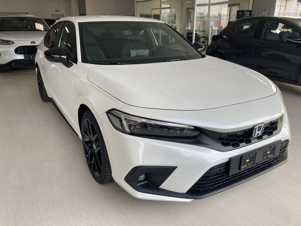 Honda Civic nuova a Pavia