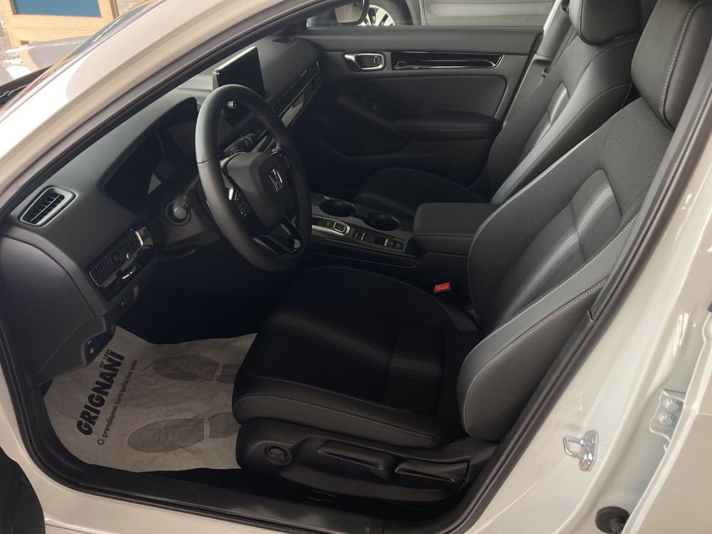 Honda Civic nuova a Pavia (12)