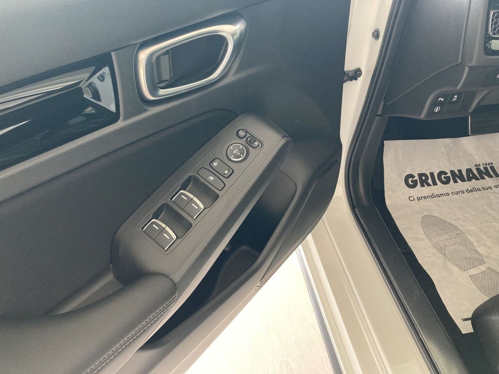 Honda Civic nuova a Pavia (18)