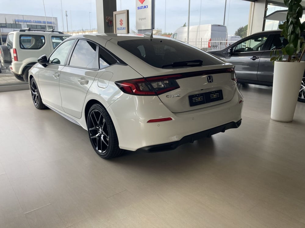 Honda Civic nuova a Pavia (4)