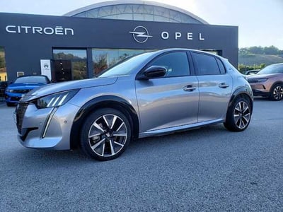 Peugeot 208 motore elettrico 136 CV 5 porte GT Pack del 2021 usata a Pesaro