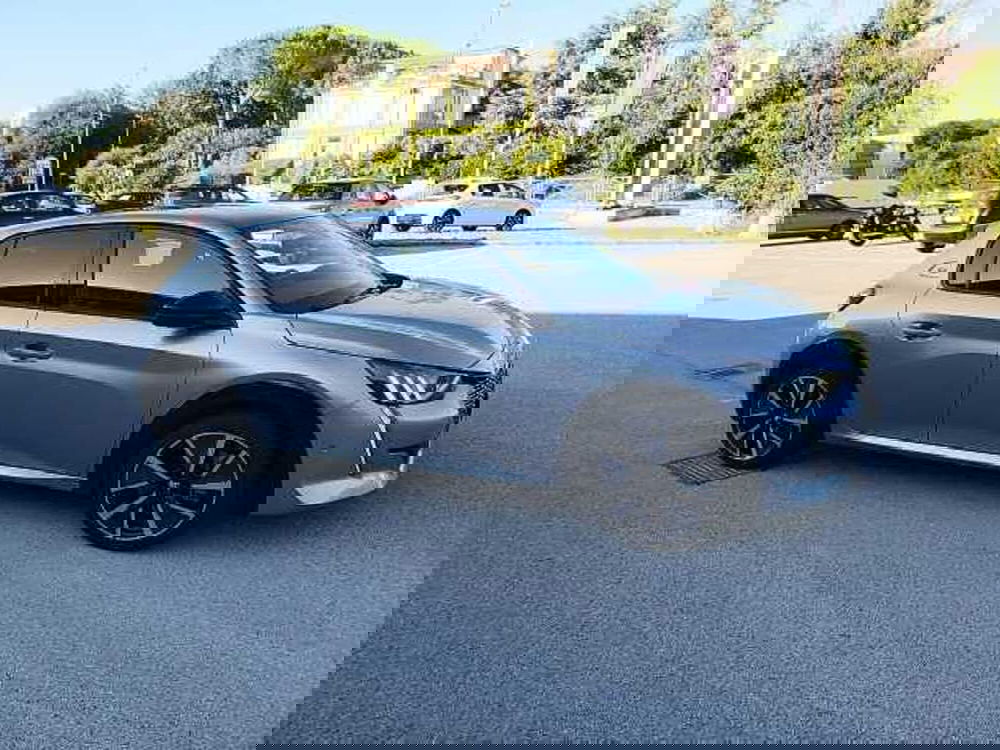 Peugeot 208 usata a Pesaro-Urbino (3)