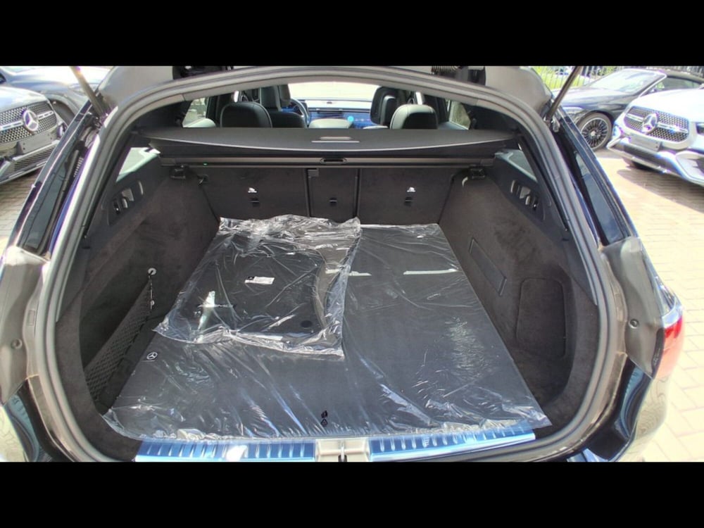 Mercedes-Benz Classe E Station Wagon nuova a Pisa (19)