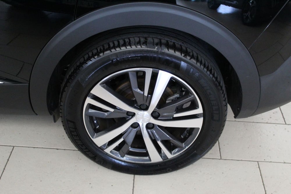 Peugeot 5008 usata a Cremona (7)