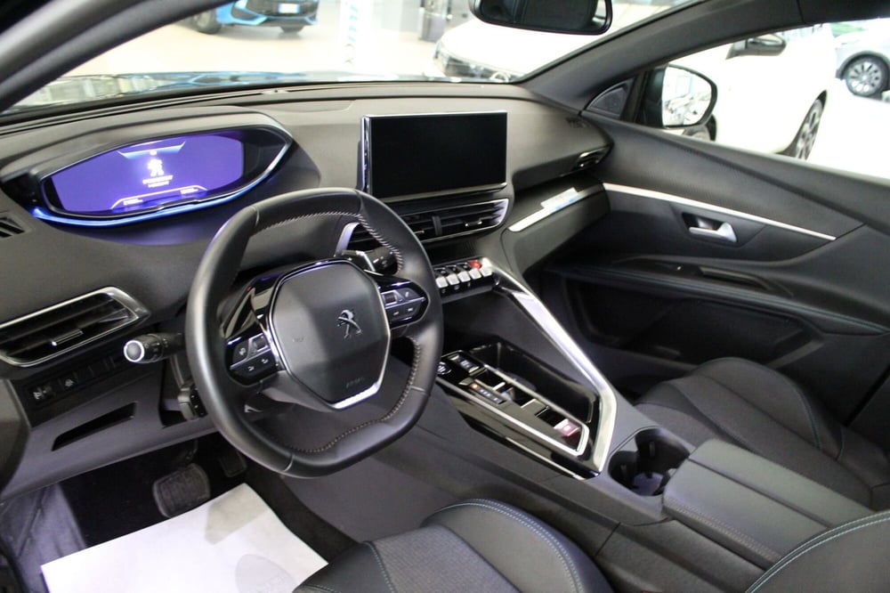 Peugeot 5008 usata a Cremona (8)