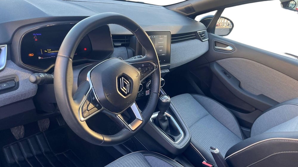 Renault Clio usata a Catania (12)