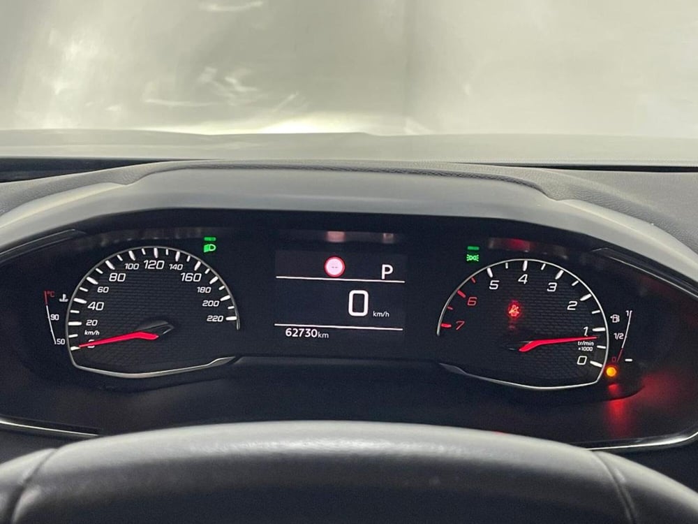 Peugeot 2008 usata a Como (12)