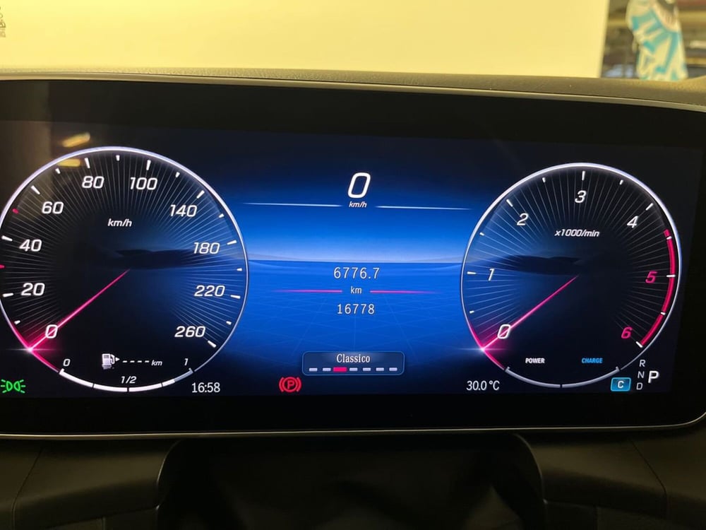 Mercedes-Benz GLC usata a Milano (13)