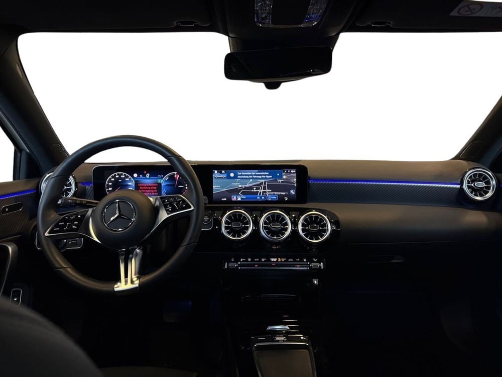 Mercedes-Benz Classe A usata a Milano (9)