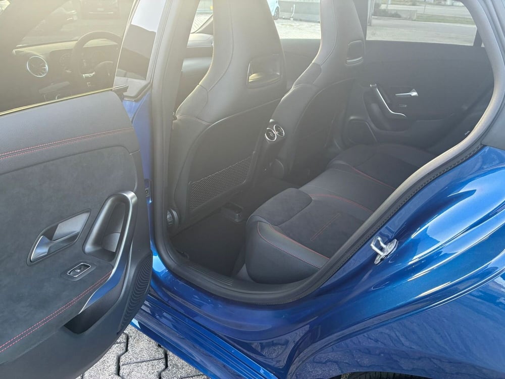 Mercedes-Benz CLA Shooting Brake nuova a Chieti (5)