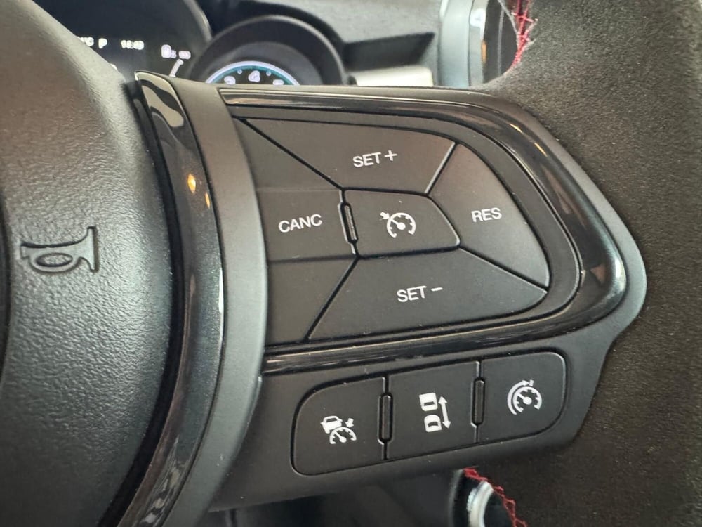 Fiat 500X usata a Milano (12)