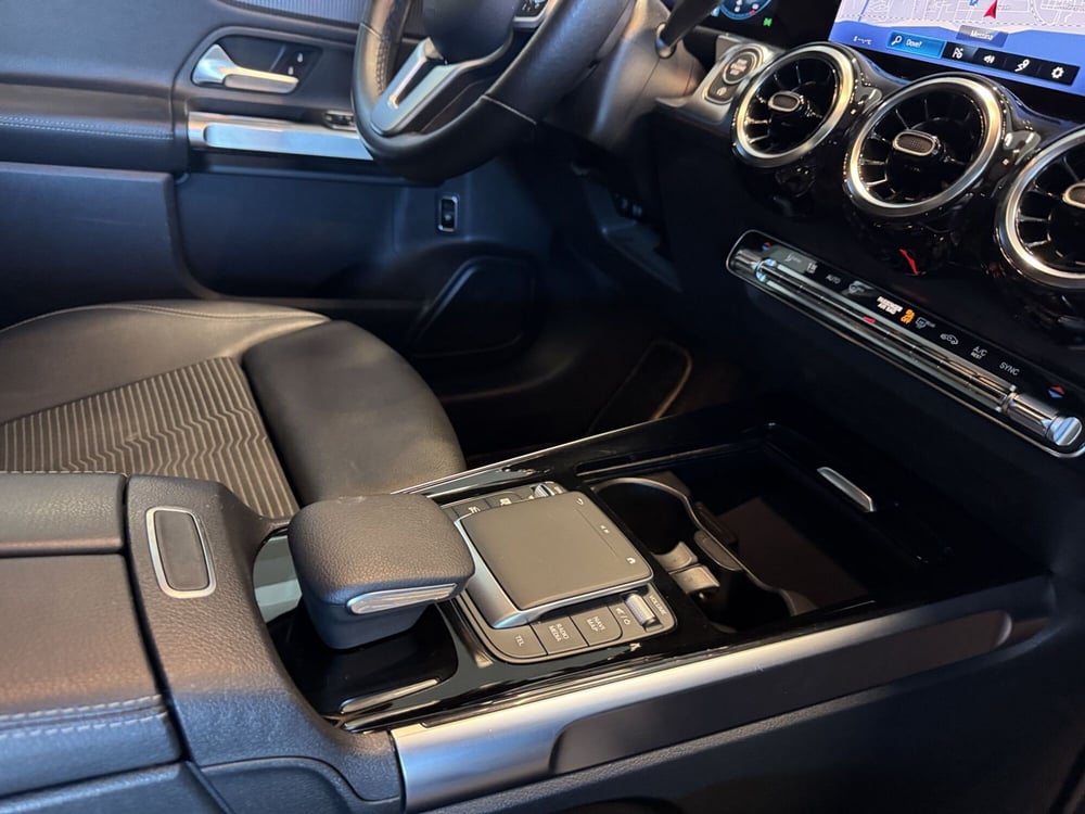 Mercedes-Benz GLB usata a Messina (14)