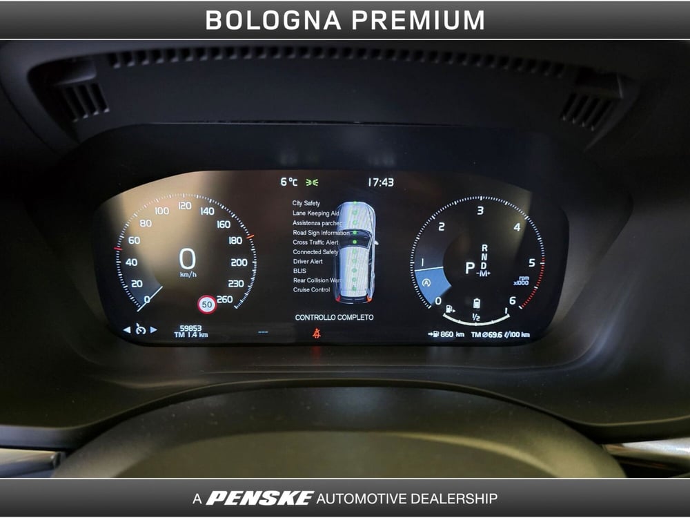 Volvo XC60 usata a Bologna (12)