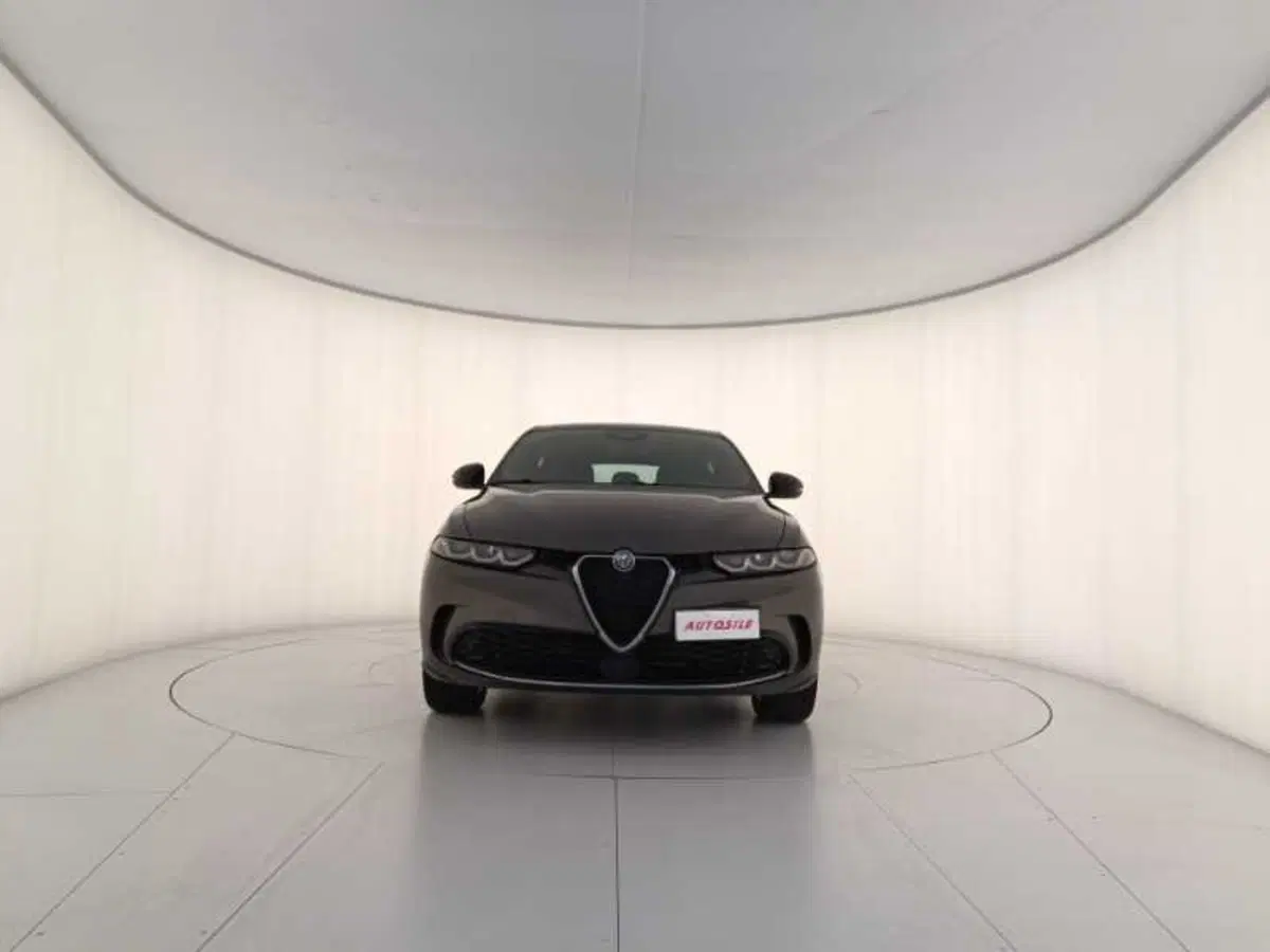 Alfa Romeo Tonale nuova a Treviso (2)