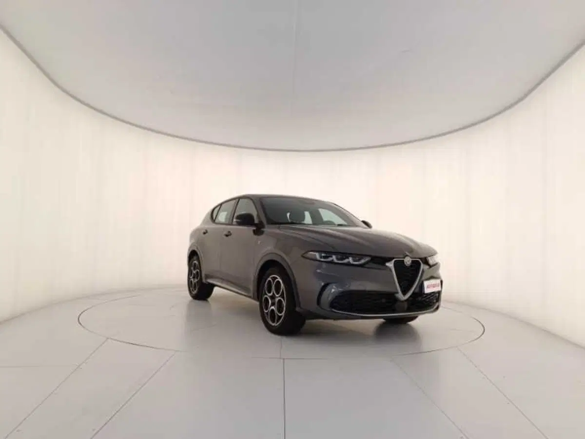 Alfa Romeo Tonale nuova a Treviso (3)