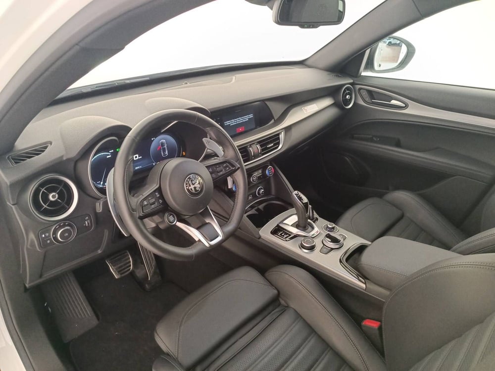 Alfa Romeo Stelvio usata a Treviso (10)