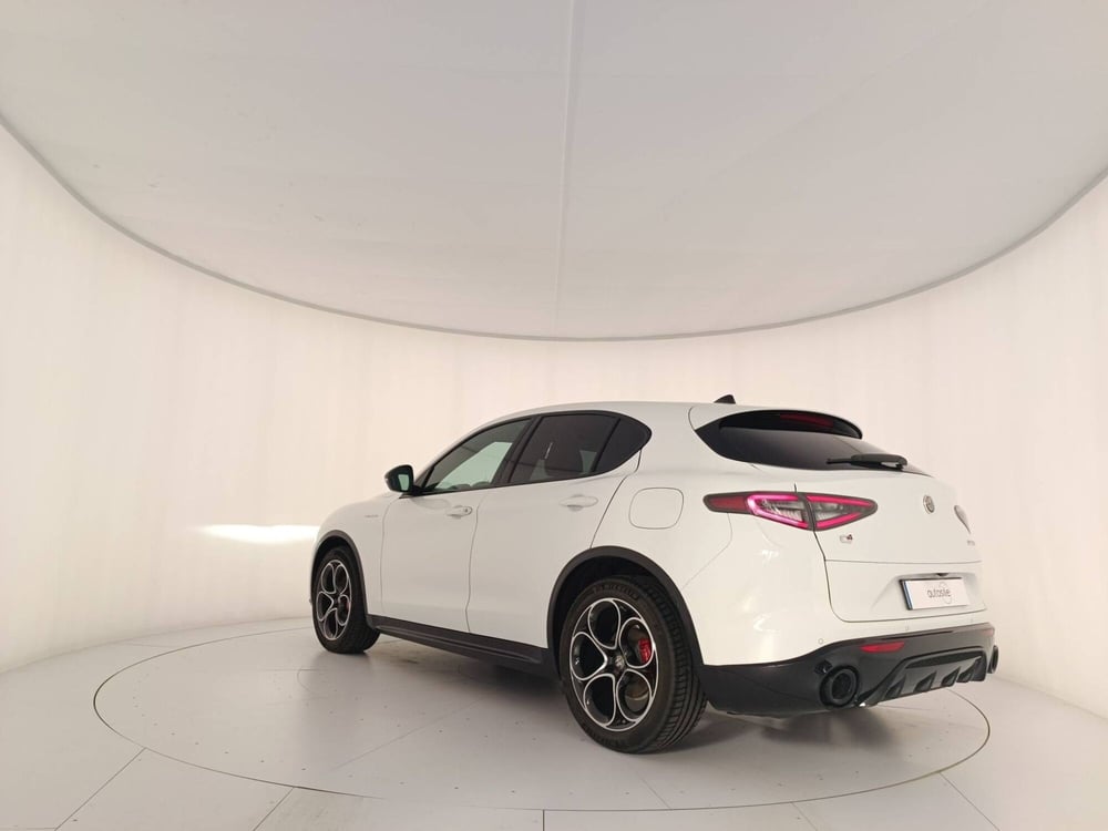 Alfa Romeo Stelvio usata a Treviso (4)