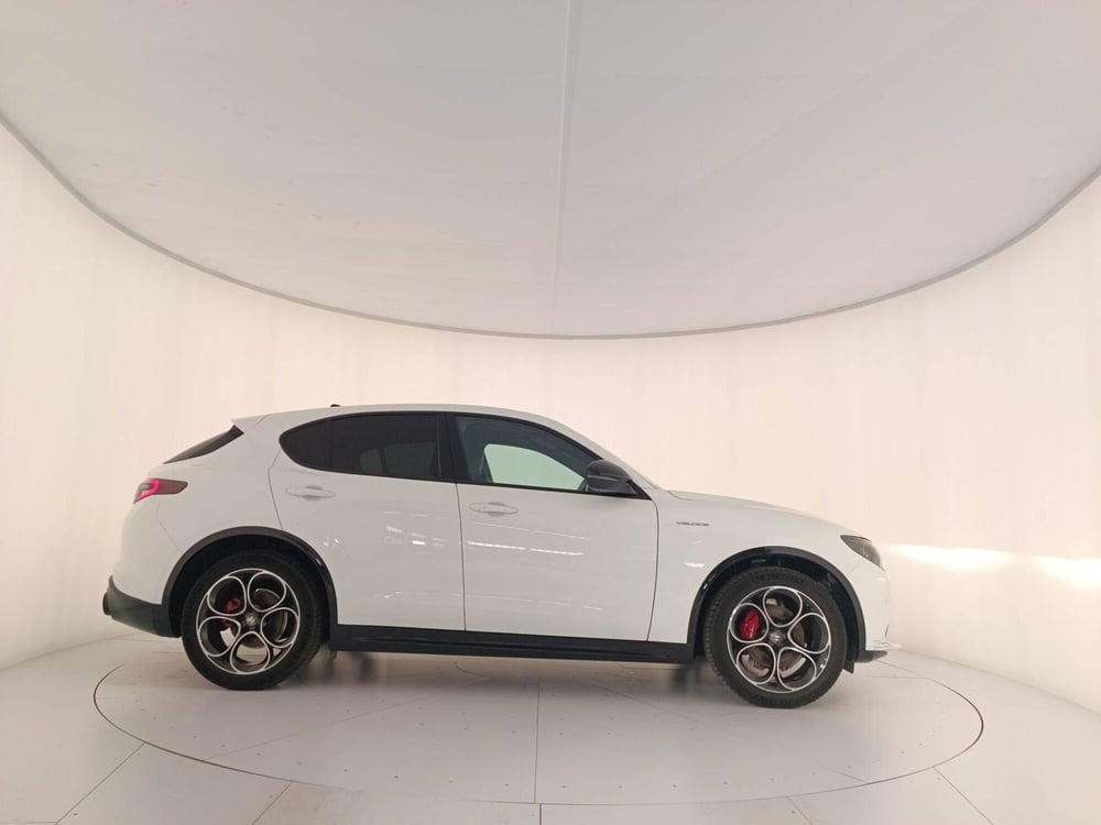 Alfa Romeo Stelvio usata a Treviso (7)