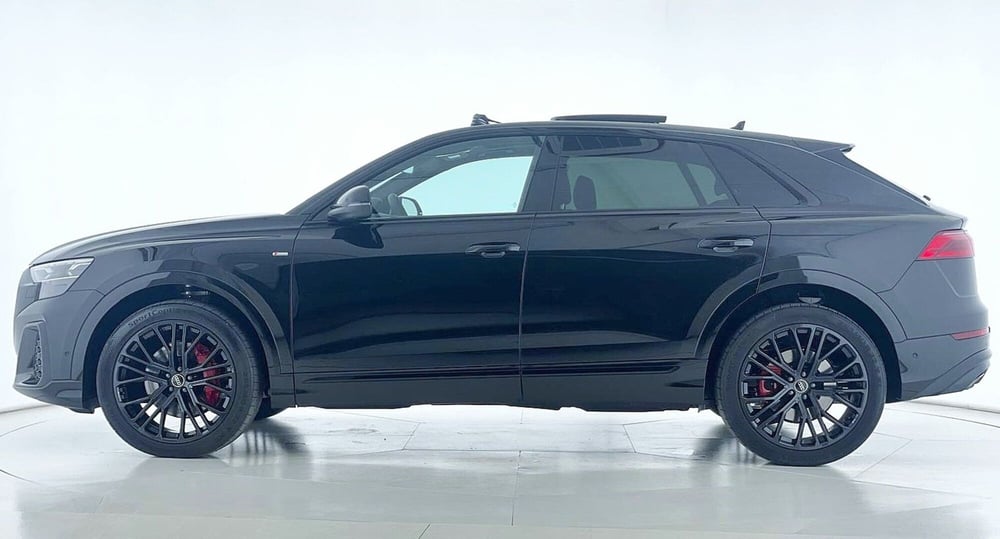 Audi Q8 nuova a Perugia (2)