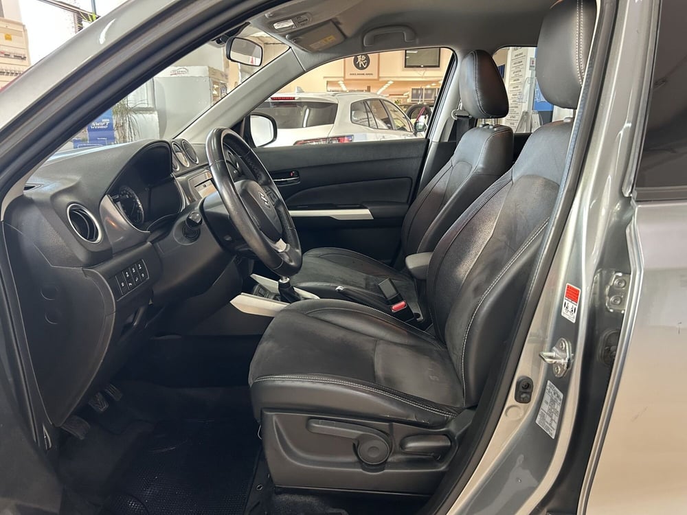 Suzuki Vitara usata a Bari (14)