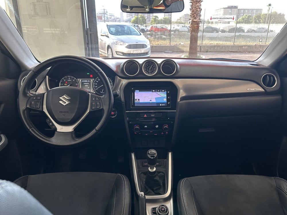 Suzuki Vitara usata a Bari (19)