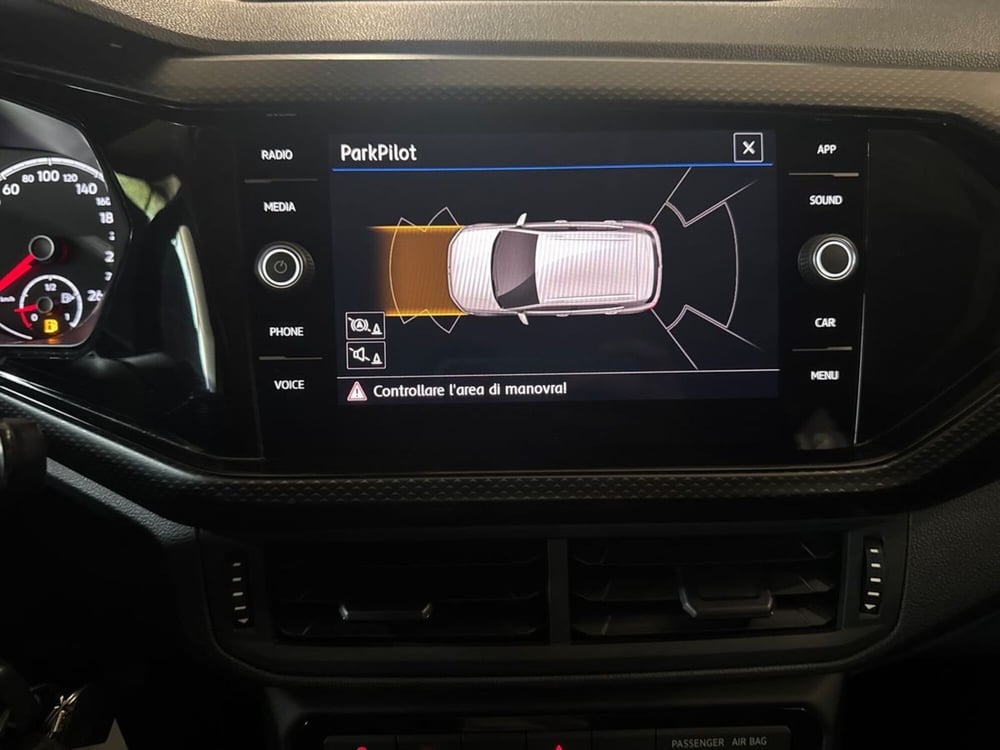 Volkswagen T-Cross usata a Prato (18)