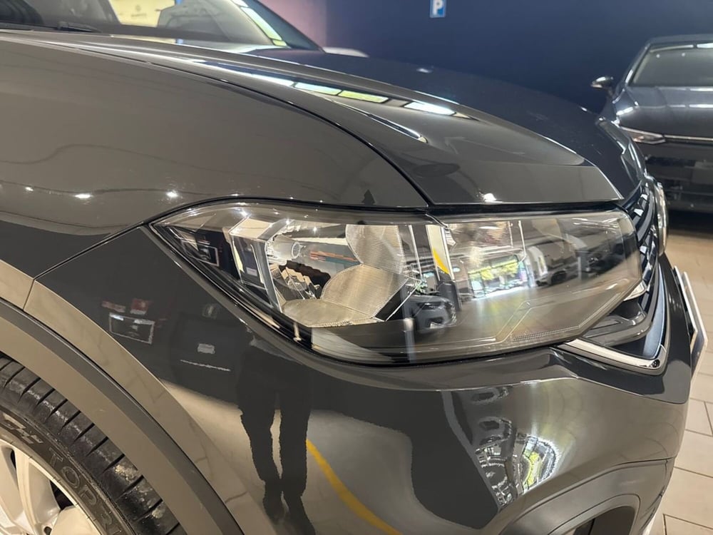 Volkswagen T-Cross usata a Prato (7)