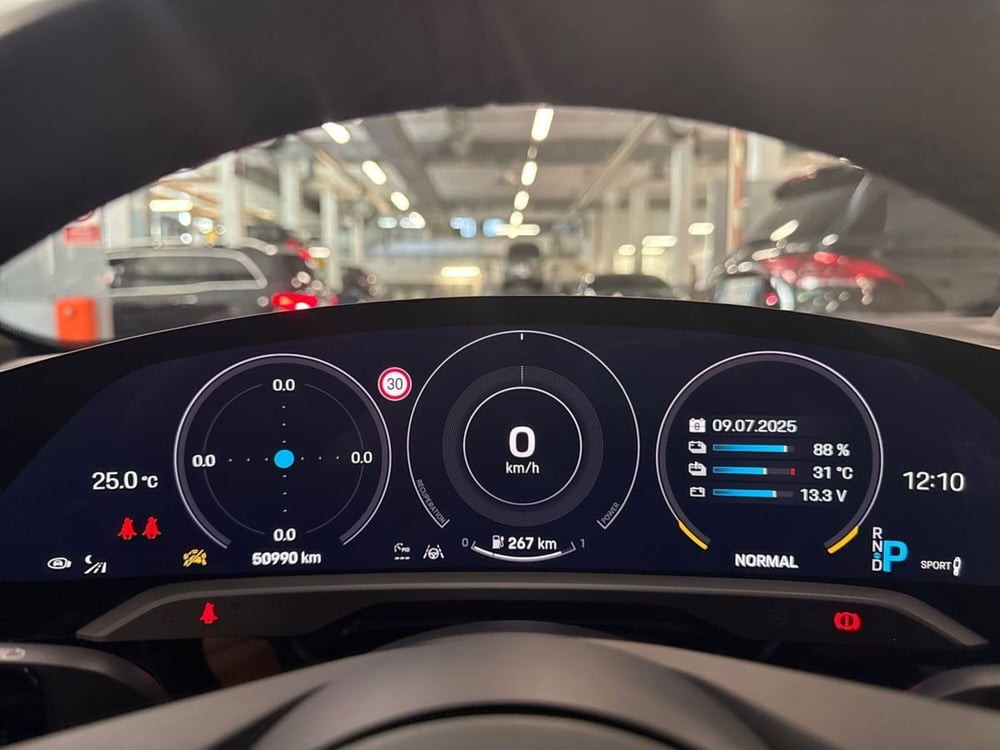 Porsche Taycan usata a Firenze (13)