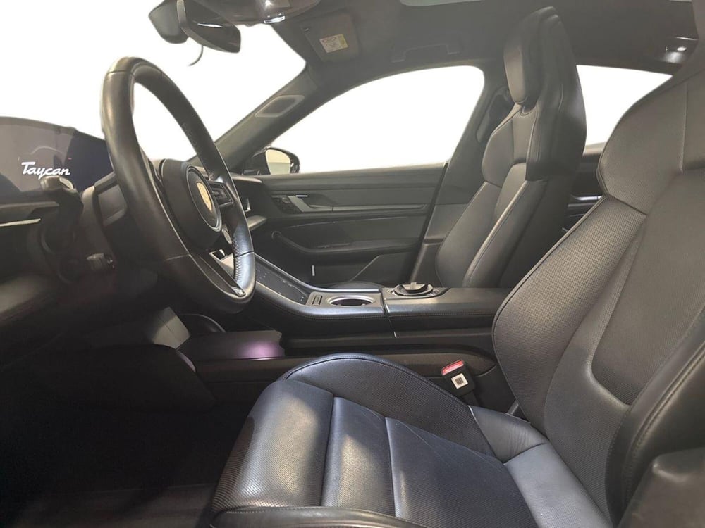 Porsche Taycan usata a Firenze (9)