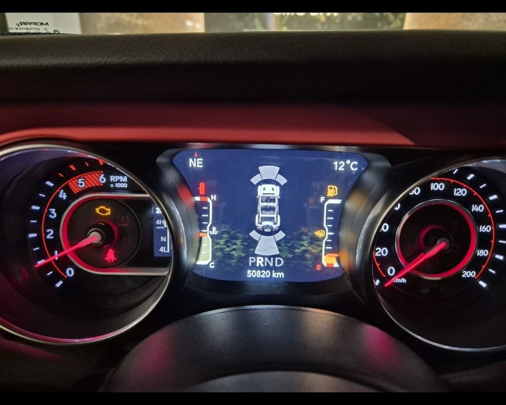 Jeep Wrangler usata a Firenze (13)