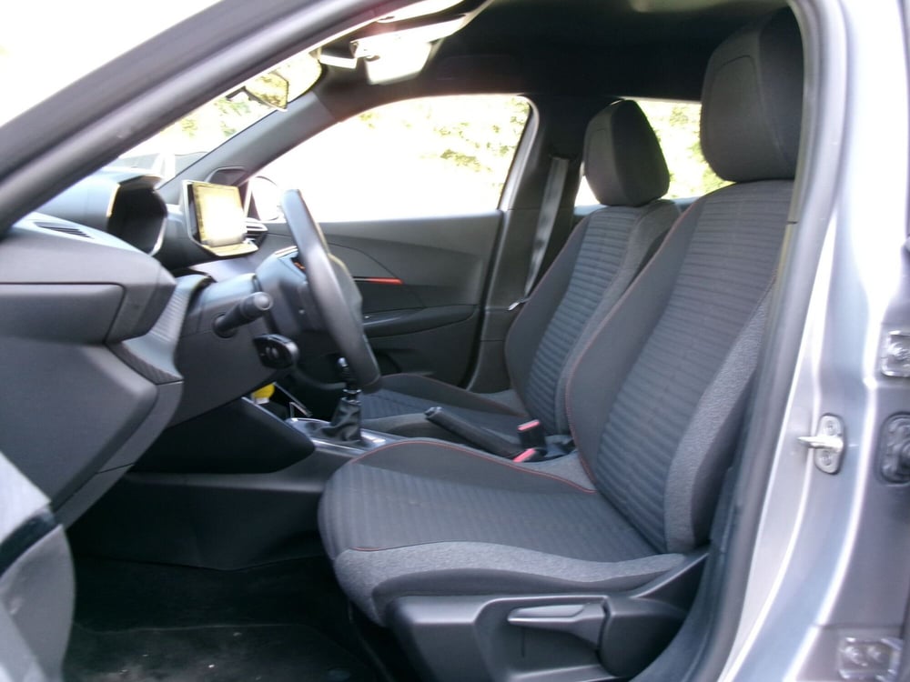Peugeot 2008 usata a Venezia (10)