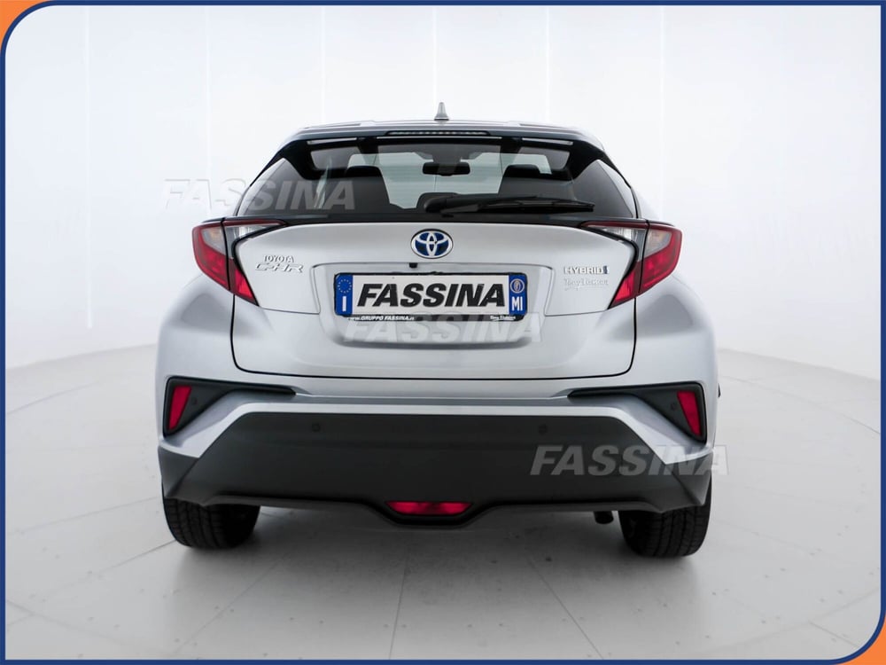 Toyota Toyota C-HR usata a Milano (5)