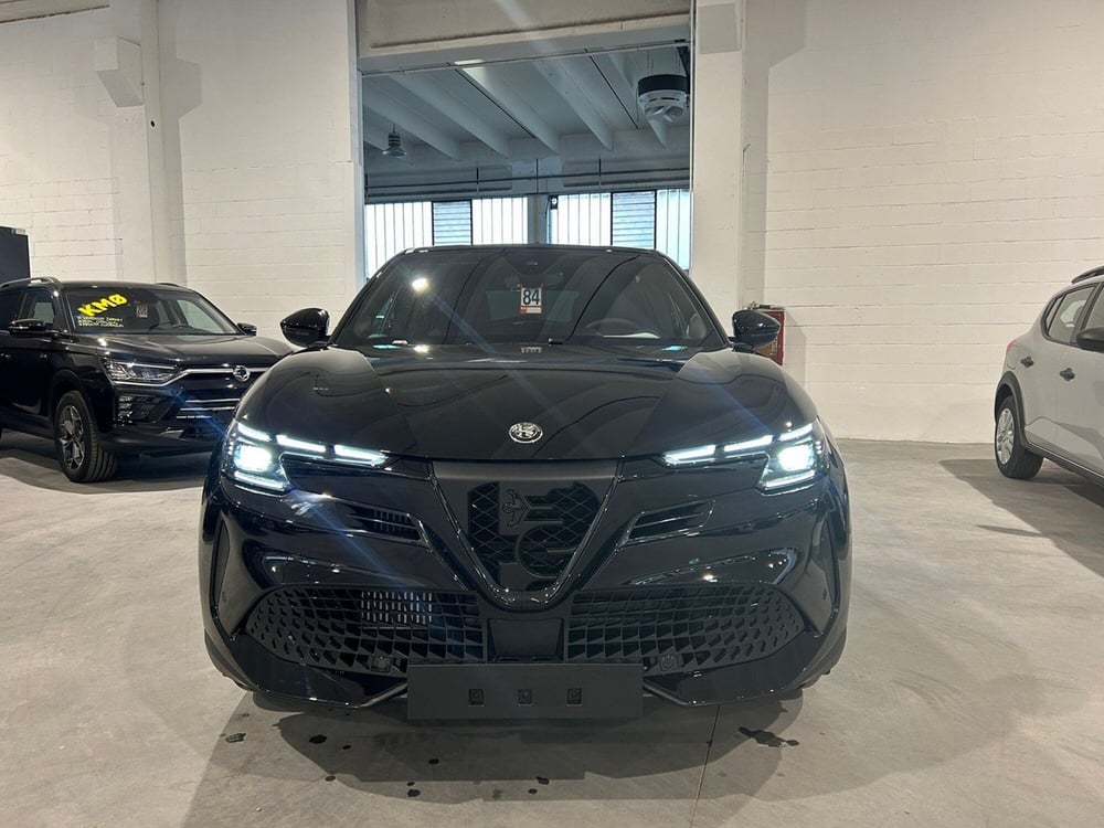 Alfa Romeo Junior nuova a Torino (2)