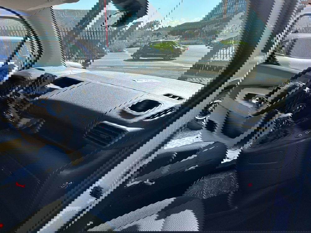 Fiat Doblò nuova a Torino (14)