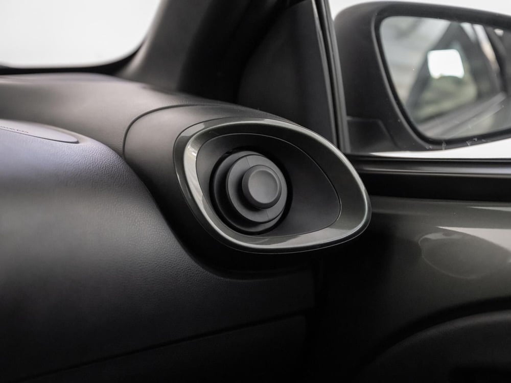 Toyota Aygo X usata a Foggia (20)