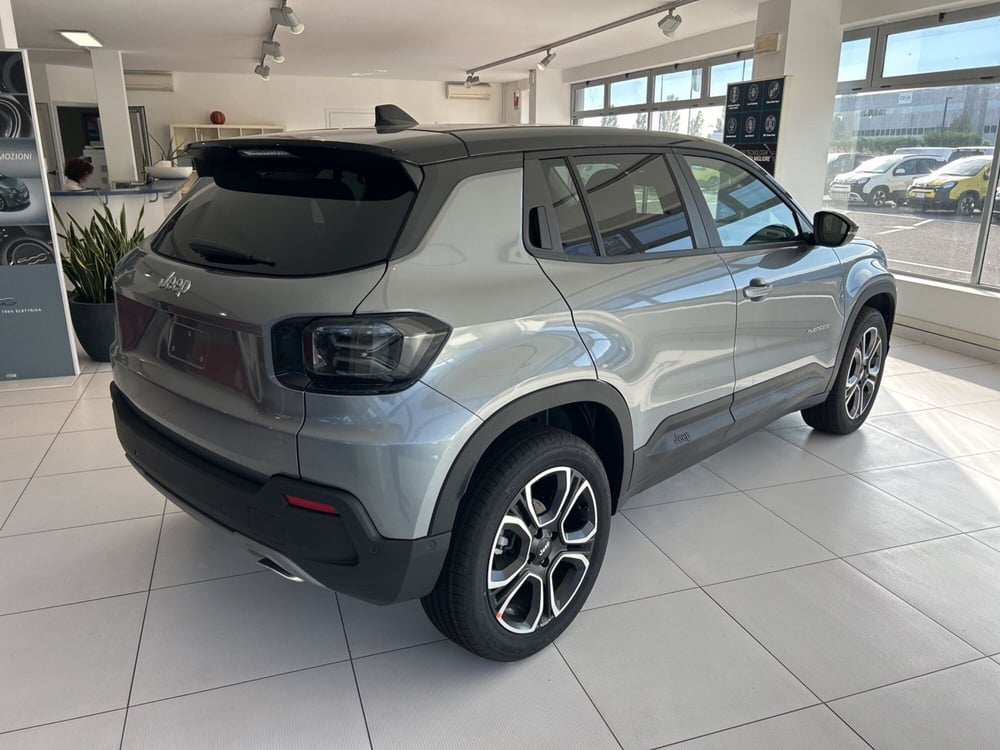 Jeep Avenger nuova a Bergamo (5)