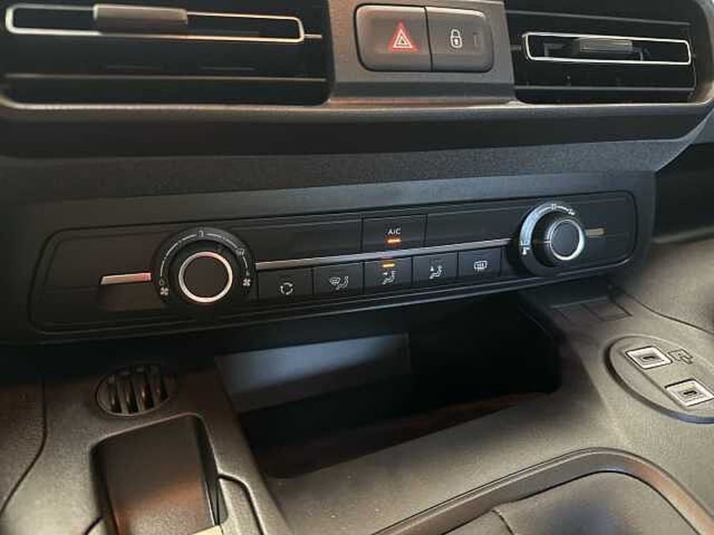 Peugeot Rifter nuova a Ravenna (15)