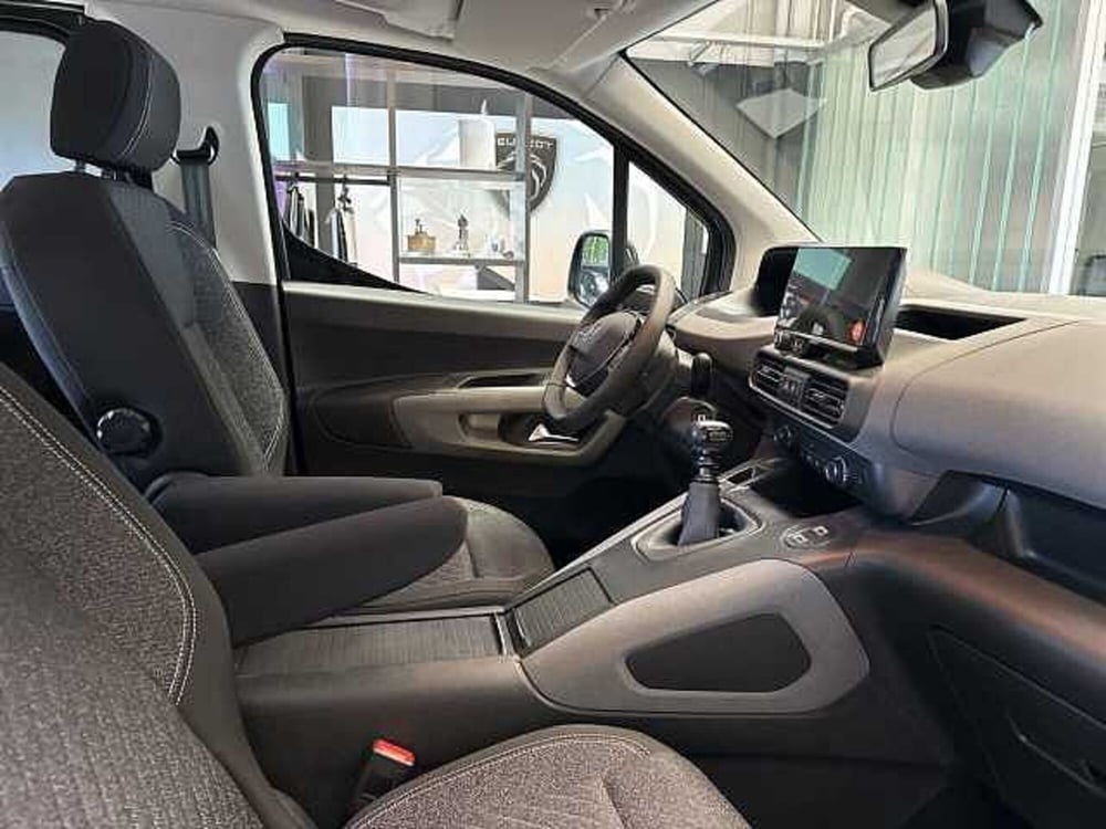 Peugeot Rifter nuova a Ravenna (6)