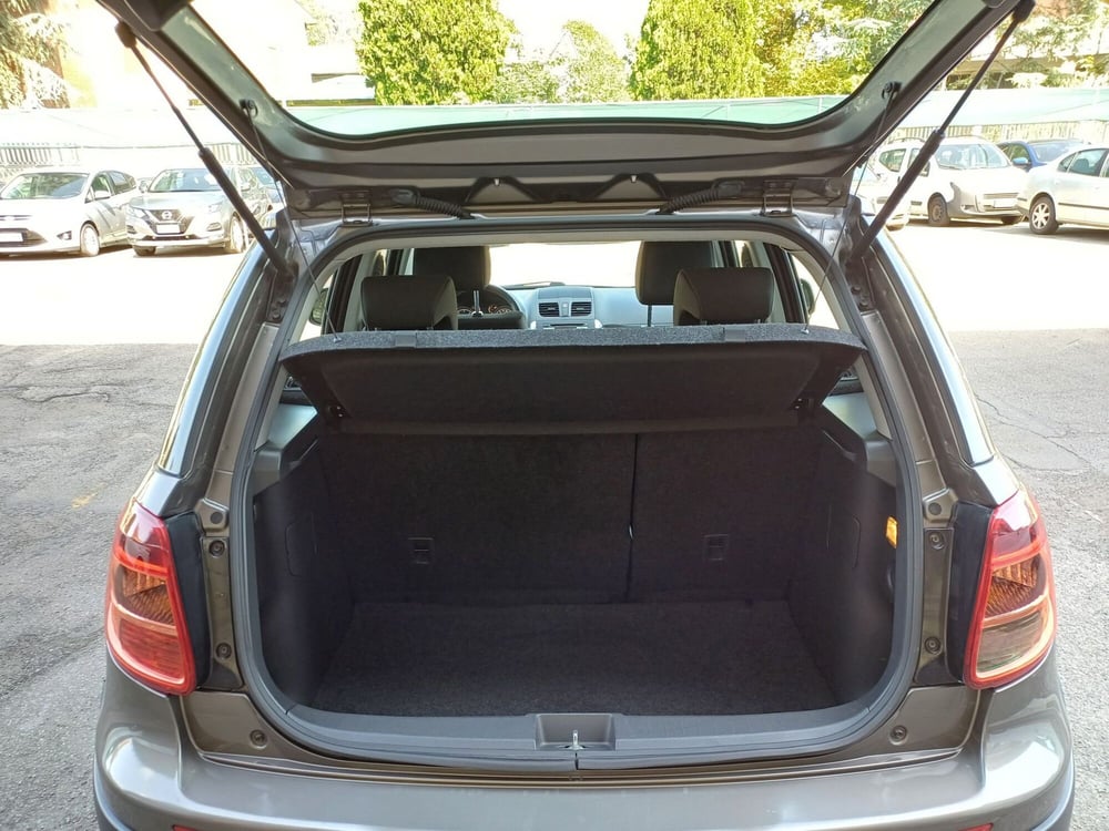 Fiat Sedici usata a Modena (8)