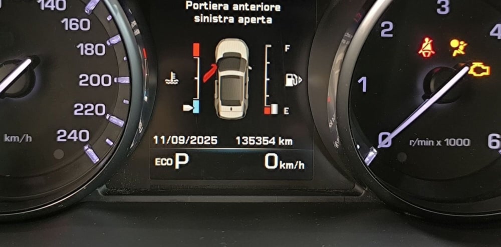 Land Rover Discovery Sport usata a Udine (14)
