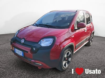 Fiat Panda Cross 1.0 firefly hybrid Cross s&amp;s 70cv 5p.ti del 2024 usata a Latina