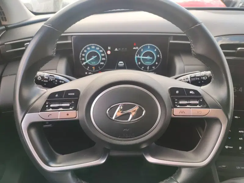 Hyundai Tucson usata a Latina (15)