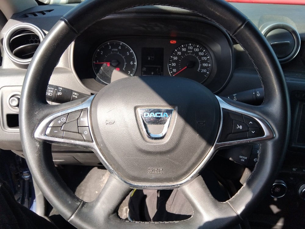 Dacia Duster usata a Latina (15)