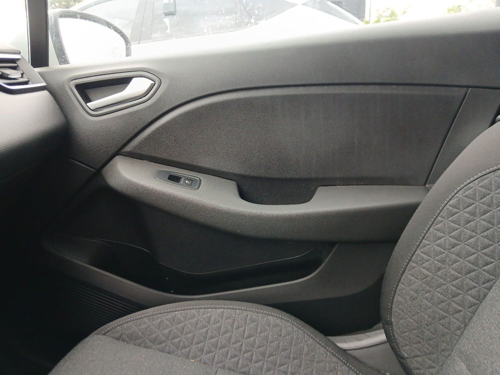 Renault Clio usata a Latina (20)