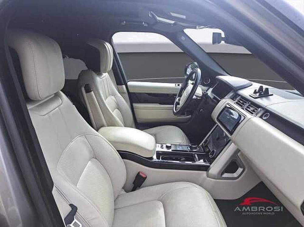 Land Rover Range Rover usata a Perugia (11)