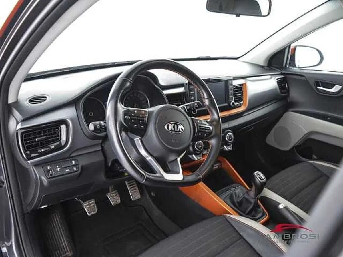Kia Stonic usata a Perugia (8)