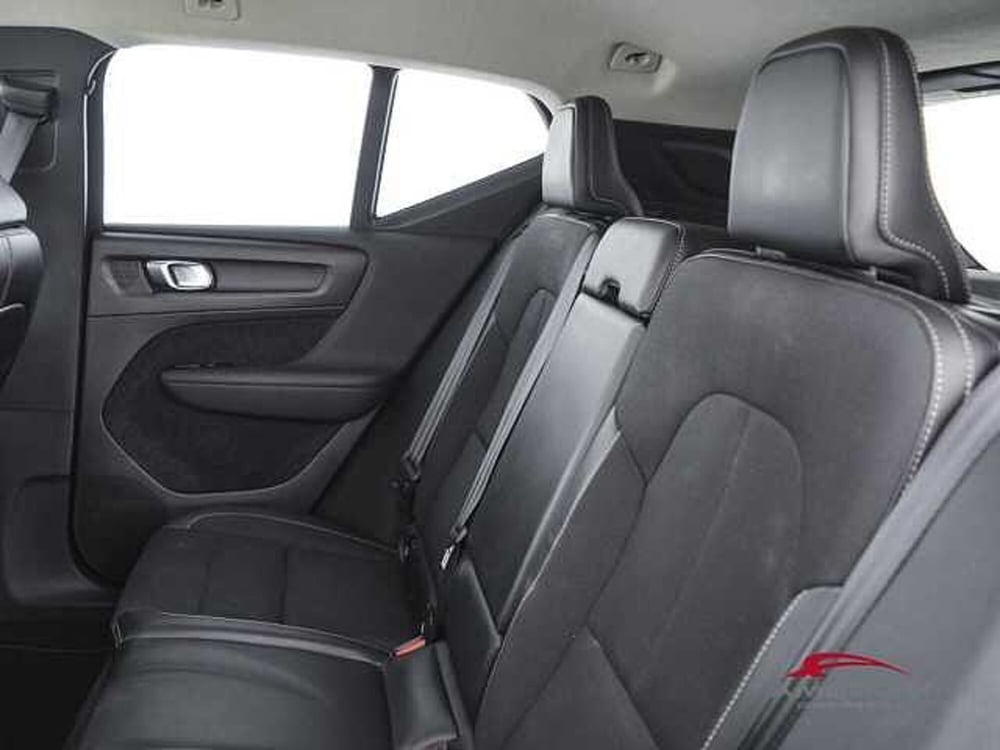 Volvo XC40 usata a Perugia (10)