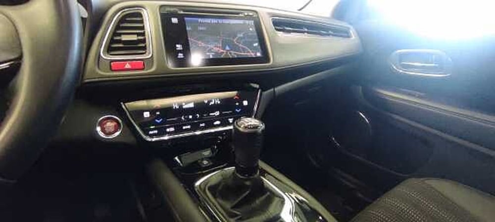 Honda HR-V usata a Caserta (7)