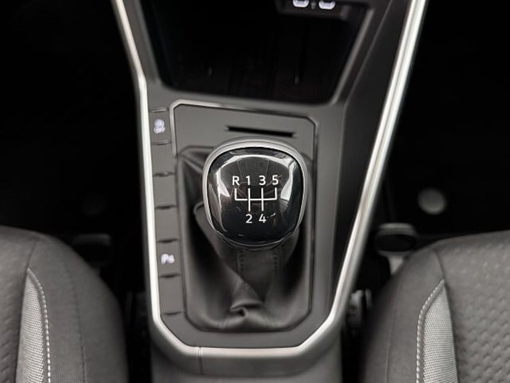 Volkswagen Polo nuova a Vicenza (17)