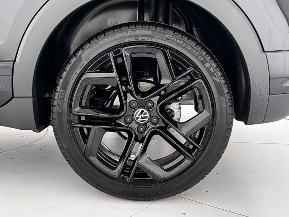 Volkswagen T-Cross nuova a Vicenza (6)